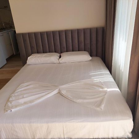 Sole Inn Vlore Bagian luar foto