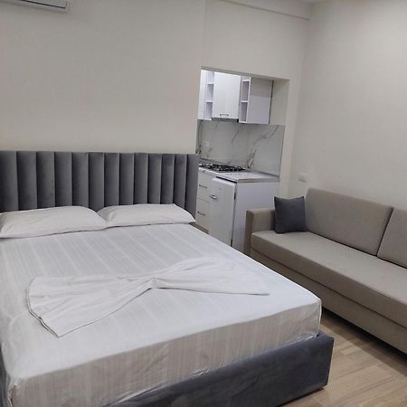 Sole Inn Vlore Bagian luar foto