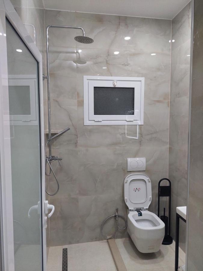 Sole Inn Vlore Bagian luar foto