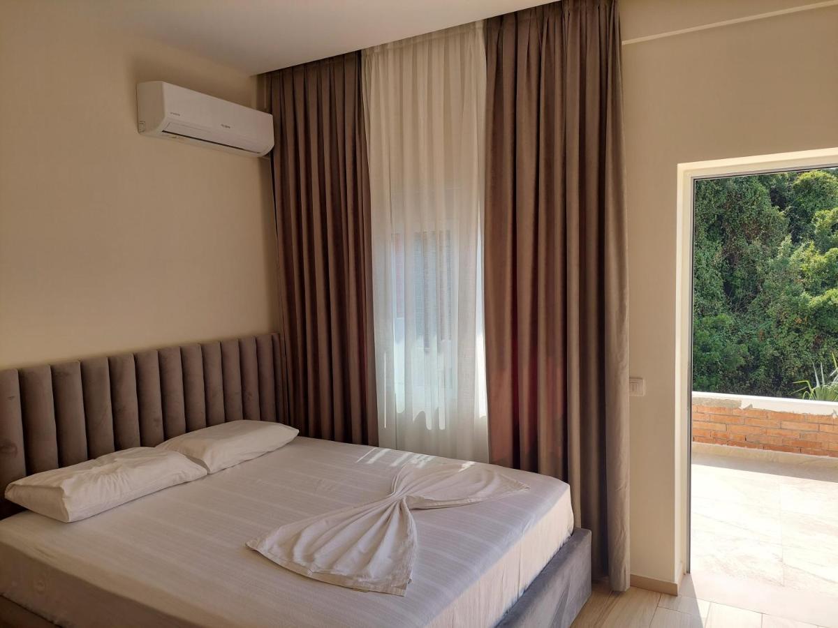 Sole Inn Vlore Bagian luar foto