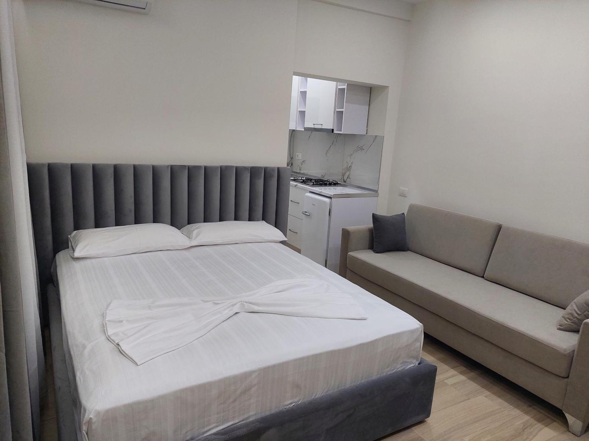Sole Inn Vlore Bagian luar foto